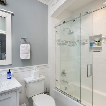 Nantucket Shingle Style Beachside Home Guest Bathroom