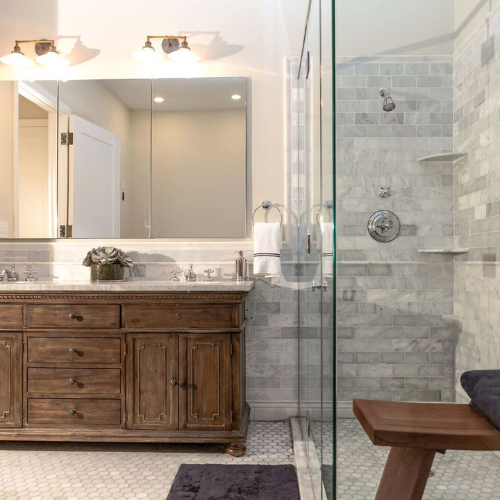 Bachelor Bathroom - Photos & Ideas | Houzz