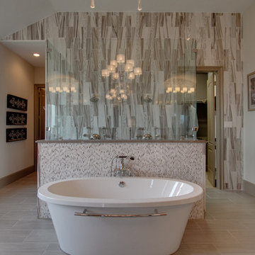 Newmark Homes - Master Bath - Villa Rotunda
