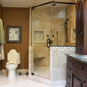 Joie Master Bathroom