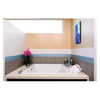 North Dallas Contemporary Spa Bath - Contemporary - Bathroom - Dallas ...