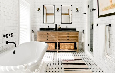 Your Essential Guide to a Farmhouse-Style Bathroom