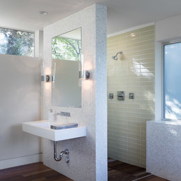 https://www.houzz.com/photos/northwest-hills-contemporary-bathroom-austin-phvw-vp~6339424