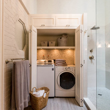 Bathroom Washing Machine Photos Ideas Houzz - Small Bathroom Layout With Washing Machine