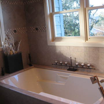 NW Contemporary Primary Bath Remodel