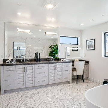 Ocean View Front House - Deluxe Beach Home