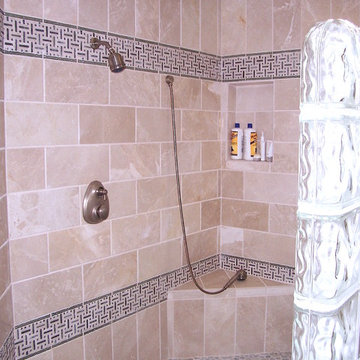 Open Shower W/ Glass Cube Wall