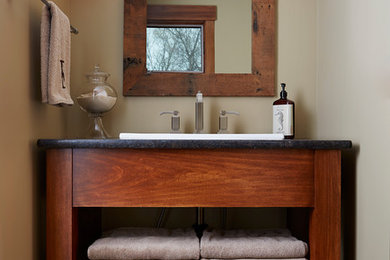 Inspiration för ett stort vintage badrum med dusch, med ett undermonterad handfat, möbel-liknande, bruna skåp, granitbänkskiva, en dusch i en alkov, vit kakel, keramikplattor, vita väggar och klinkergolv i porslin