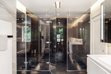 Photo of a contemporary bathroom in London.