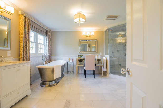 Bathroom Our Houzz: 2 Families Remodel to Live Under 1 Roof