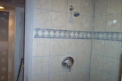 Corner shower photo in Other