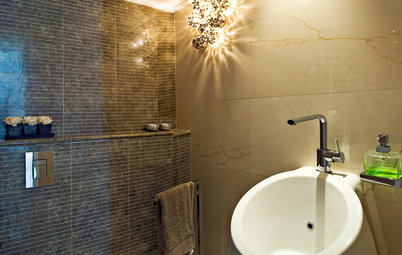 16 Bathroom Light Fixtures That Radiate Style