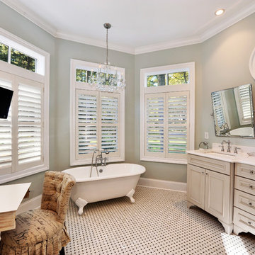 Owners Bath