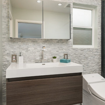 Pacifica - Modern Master Bathroom