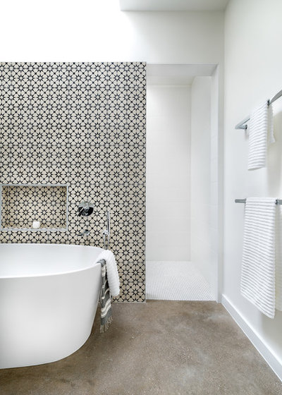 Contemporary Bathroom by Clark Richardson Architects