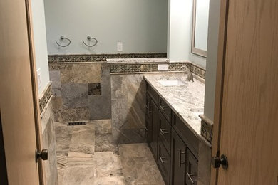 Example of a classic bathroom design in Milwaukee