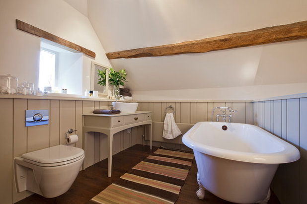 Country Bathroom by Clifton Interiors Ltd
