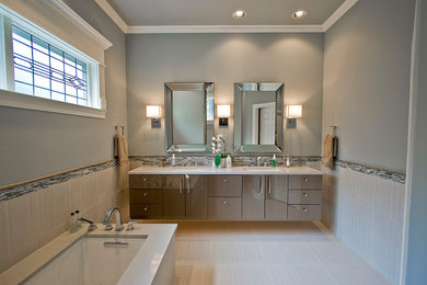 This is an example of a contemporary bathroom in Little Rock.