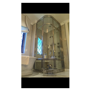 Peninsula Custom Shower Enclosure - Traditional - Bathroom - San