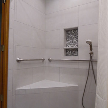 Pewaukee Bathroom & Curbless Shower