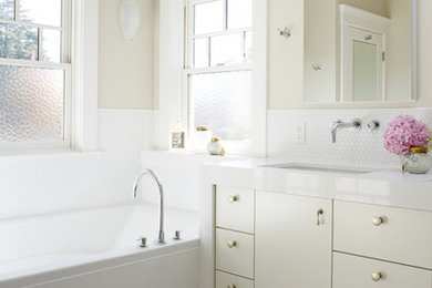 Piedmont White Bathroom