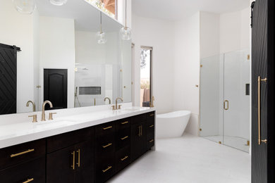 Inspiration for a transitional bathroom remodel in Phoenix