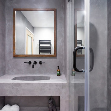 Polished concrete bathroom - Wapping, London E15