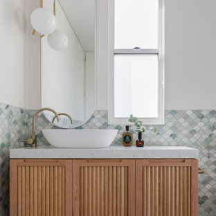 Design ideas for a scandinavian bathroom in Sydney.