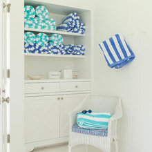 pool bathroom