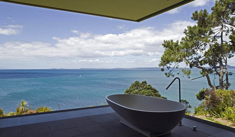 40 Exquisite Bathrooms From Around the World