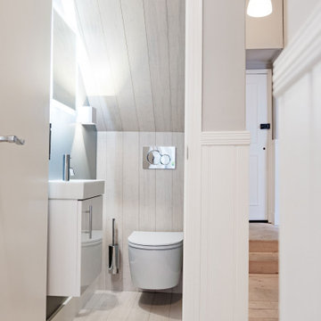 Powder Room – Crouch End