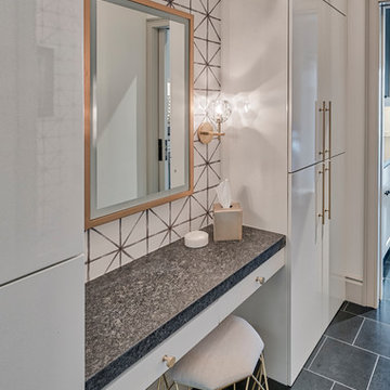 Powder Room dressing area for guests