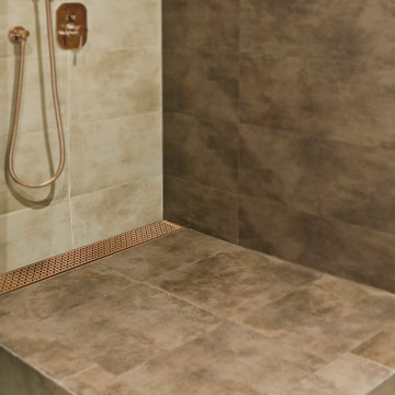 QM Linear Shower Drain