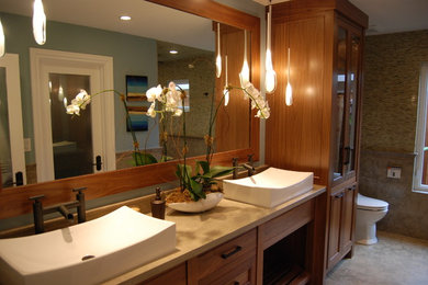 サンフランシスコにあるコンテンポラリースタイルのおしゃれな浴室の写真