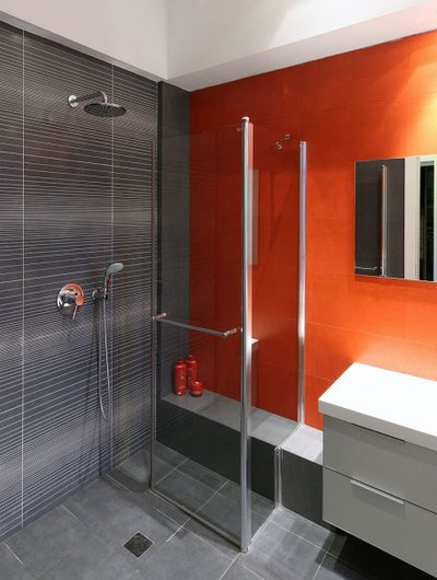 Modern Bathroom by orit galili