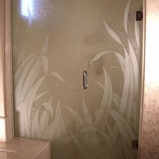 Foto di una stanza da bagno tropicale