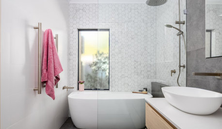 Experts Reveal: The Dos and Don'ts of Designing an Ensuite