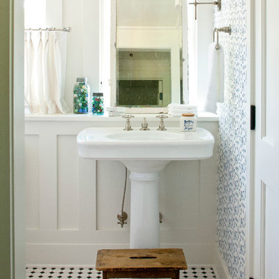 Example of a country multicolored floor bathroom design in Atlanta with a pedestal sink