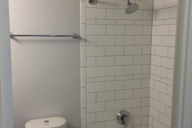 Example of a bathroom design in Toronto