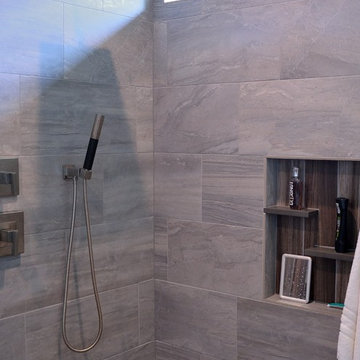 Resort Style Bath