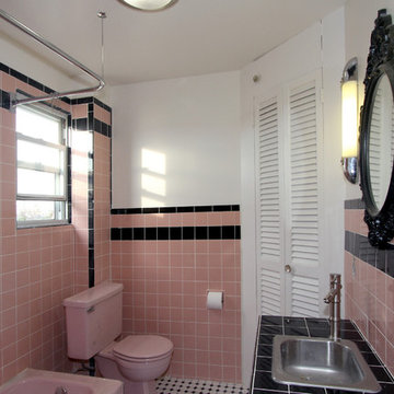 Retro Pink Bathroom