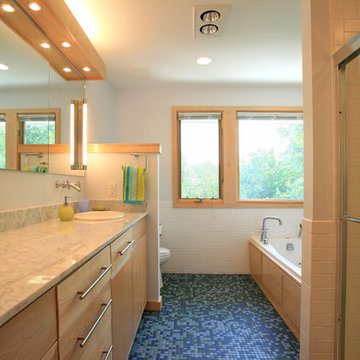 RomWoods Bathroom