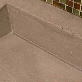 Inspiration for a modern bathroom remodel in Seattle