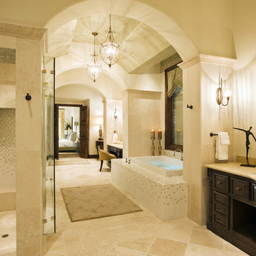 Rough Hollow Master Bath