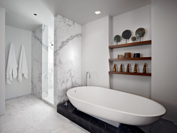 モダン 浴室 by Zack|de Vito Architecture + Construction