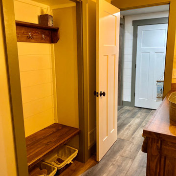 Rustic Bathroom Bench
