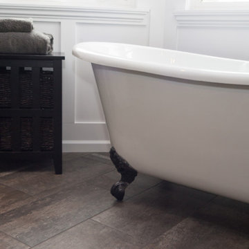 Rustic Custom Ensuite in Surrey, BC