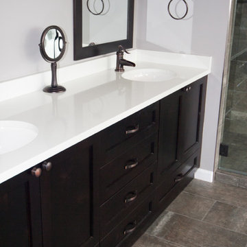 Rustic Custom Ensuite in Surrey, BC
