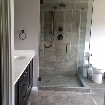 Rustic Custom Ensuite in Surrey, BC