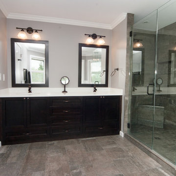Rustic Custom Ensuite in Surrey, BC